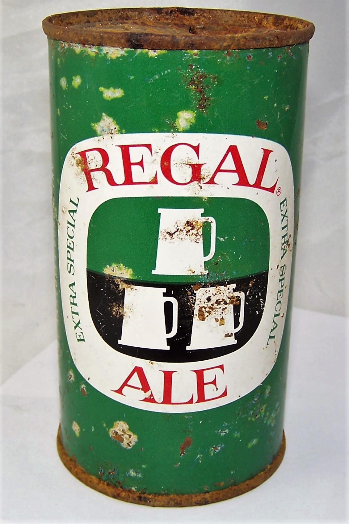 Lot Detail - Regal Ale Flat Top Beer Can